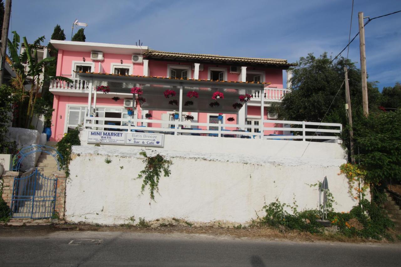 Batis Breeze Bed and Breakfast Perama  Exteriör bild